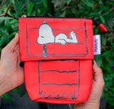 Mochila y Lapicera Snoopy Casa Roja